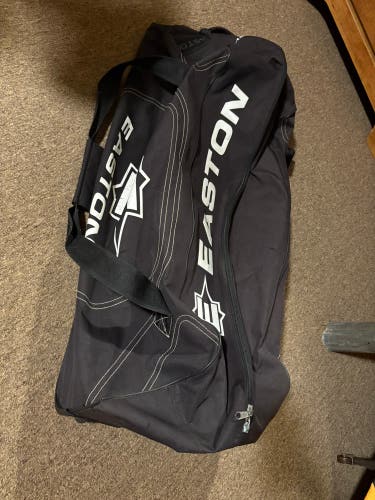 Easton Bag (Used)