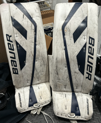 30" Bauer One.9 Goalie Leg Pads (Used)