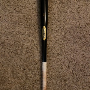 Like New 32.5/29.5 Baum Bat Gold Maple with Standard Knob
