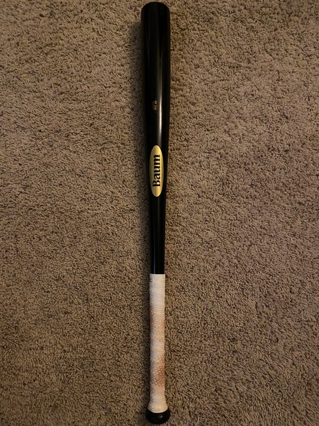 Like New 32.5/29.5 Baum Bat Gold Maple with Standard Knob
