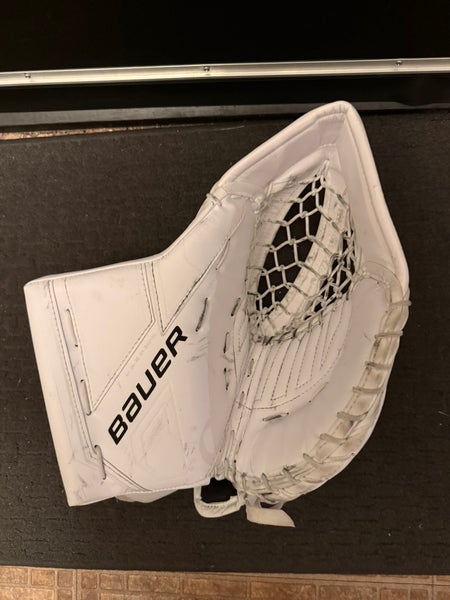 2023 Bauer M5 Pro Regular (Used)