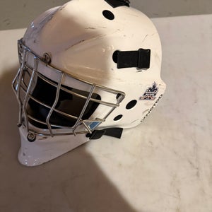 Senior Large Coveted Mask 906 XLT Goalie Mask Pro Stock (Used)