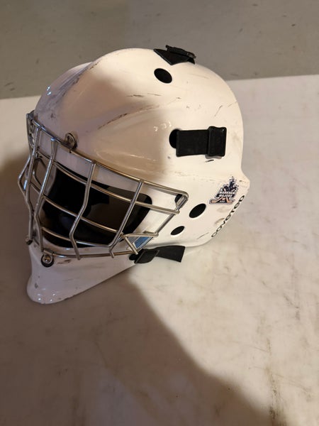 Senior Large Coveted Mask 906 XLT Goalie Mask Pro Stock (Used)