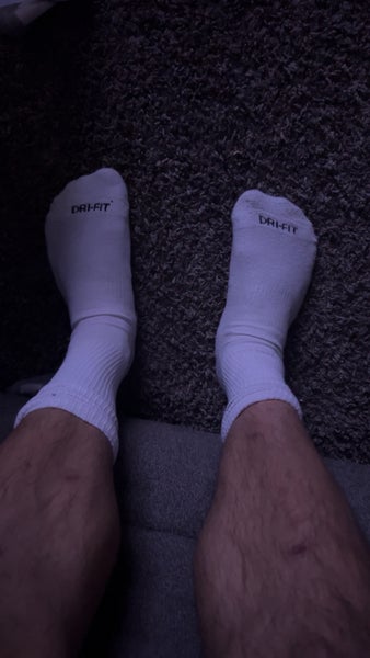 White Men's One Size Fits All Nike Socks (Used)