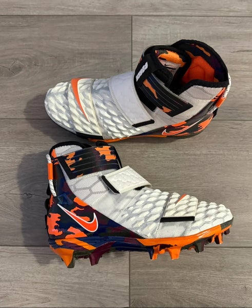 Men's Size M 9.5 (W 10.5) Nike Force Savage Elite 2 High Top Molded Cleats (Used)