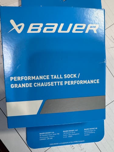 Black Kids Unisex XS Bauer Socks (Used)