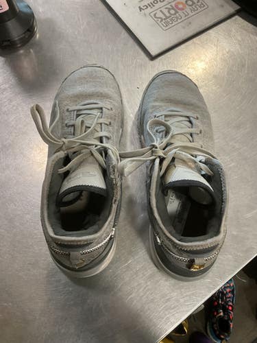 Used Nike Basketball Shoes M Grey Senior 11 11614-S000224648