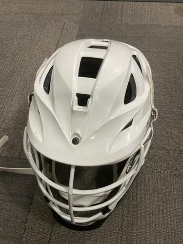 Used Cascade S Lacrosse Helmet White S/M 11614-S000224617