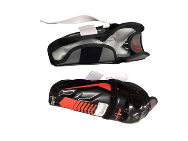 Used Bauer LIL SPORT Youth Shin Guards Black 11" 11613-S000171085