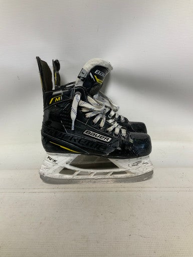 Used Bauer SUPREME M1 Junior Hockey Skate Junior 03 11823-S000035695