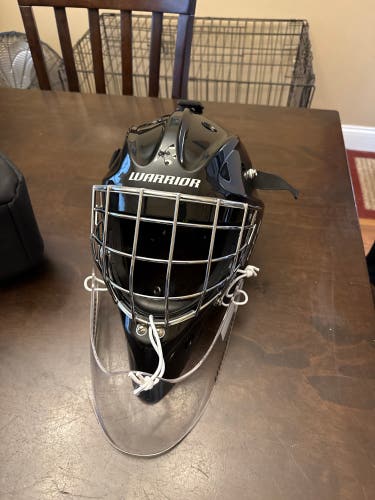Senior Small Warrior Ritual F2E Goalie Mask (New)