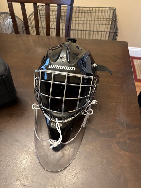 Senior Small Warrior Ritual F2E Goalie Mask (New)