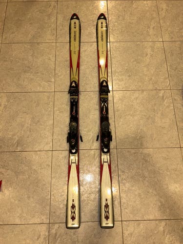 Used Elan 168 cm All Mountain Carve 5.0 Skis With Bindings