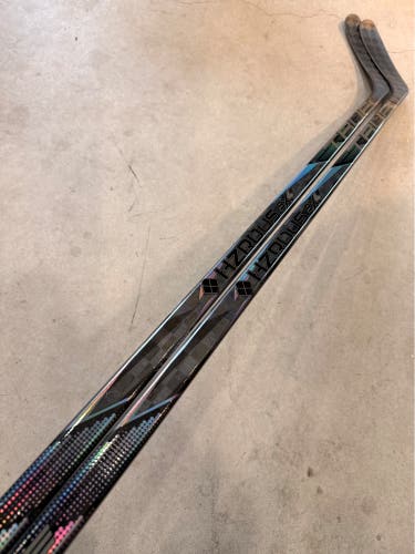 2 PACK 75 Flex Custom P28 Hzrdus Smoke Senior True Left Hand Pro Stock (New) NHL