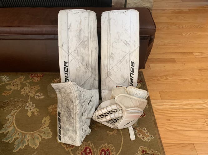 30" Bauer M5 Pro Regular Goalie Full Set (Used)