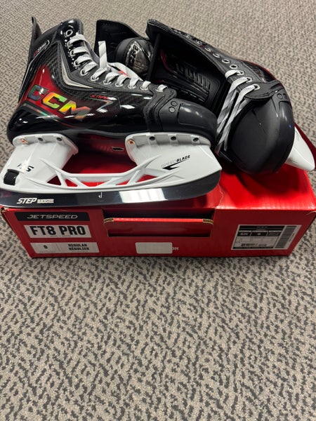 2025 CCM JetSpeed FT8 Pro Hockey Skates 9 (New) Regular Width