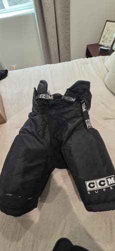Senior Medium CCM CCM Supra Hockey Pants (Used)