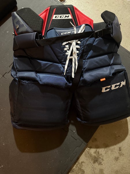 Senior Medium CCM Pro Hockey Goalie Pants (Used)