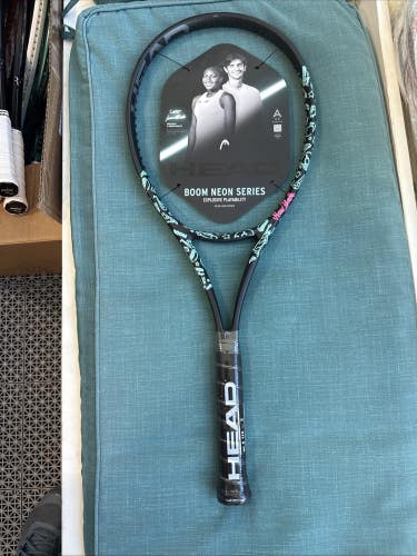 Head Boom MPL Neon 2025 ( 4 1/4 ) Tennis Racquet