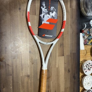Babolat Pure Strike 97 2024 Tennis Racquet Grip Size 4 1/2