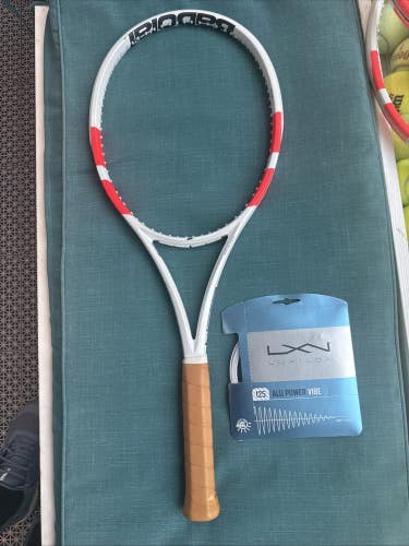 New Babolat Pure Strike 97 2024 10.9oz  4 1/4" w/set Of Alu Vibe Retail $279+$25