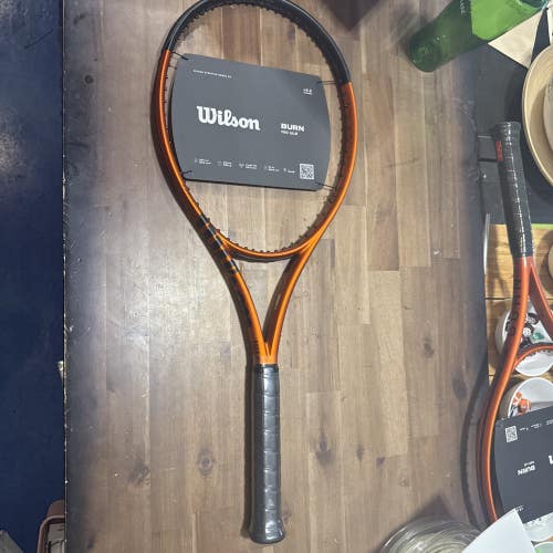 Wilson Burn 100 ULS Tennis Racquet Racket 4 1/4'' Grip 100 Sq In Ultra Lite Spin