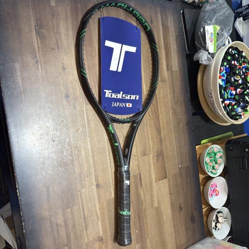 New Toalson Japanese Thin Beam Pro Racquet. 97” . 1/4 Grip.  295g