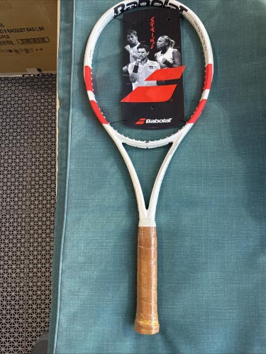 New Babolat Pure Strike 97  10.9oz  4 1/4 Gripsize.  See Other Listings! Offer!!