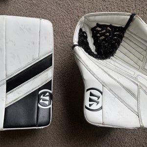 Warrior Ritual G4 Goalie Gloves & Blockers | Intermediate Regular