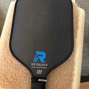 Black Ronbus R3 Pulsar Pickleball Paddle (Used)