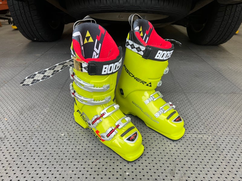 FISCHER RC4 WORLD CUP RACE SKI BOOTS - 130 FLEX - 26.5 - BOOSTER STRAPS - LIFTS