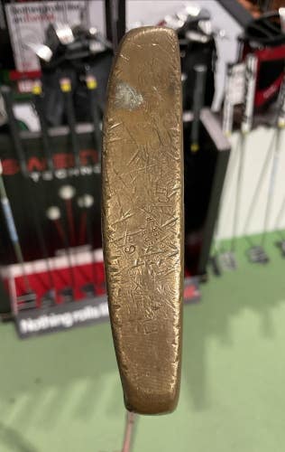 Acushnet BULLS-EYE 35" Right-Handed Blade Putter LAMKIN 10.5" Grip
