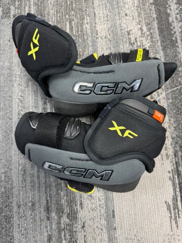 Senior Small CCM Tacks XF  Elbow Pads (Used)