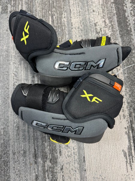 Senior Small CCM Tacks XF  Elbow Pads (Used)