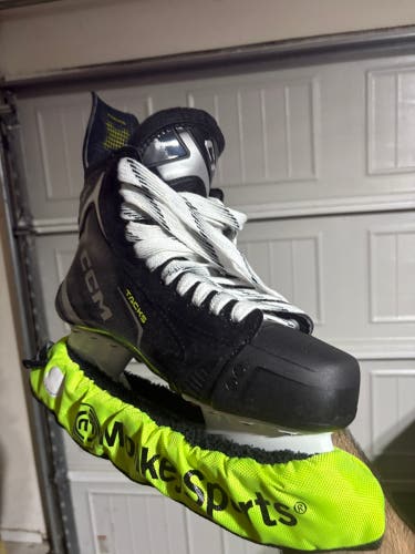 2024 CCM Tacks XF 80 Hockey Skates Wide Width 9.5 (New)