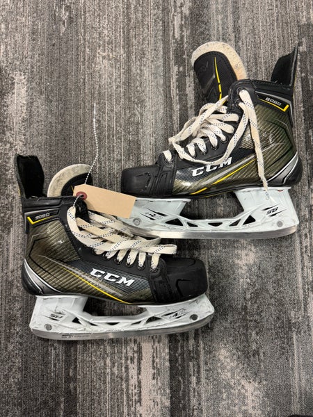 Senior CCM Tacks 9060 Hockey Skates 8 (Used)