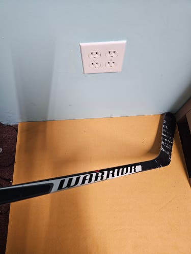 Senior Warrior Dynasty HD1 Left Hand Hockey Stick P92 85 Flex (Used)
