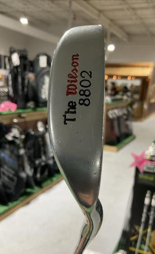 The Wilson 8802 34.5" Right-Handed Blade Putter 10.5" Grip