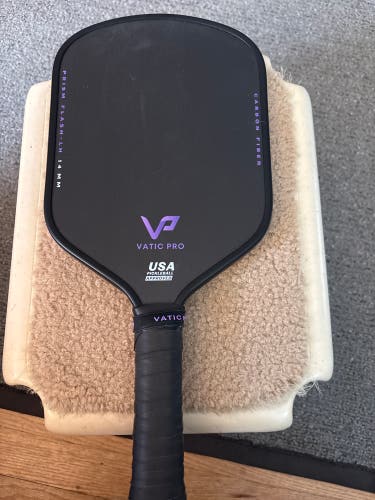 Vatic Pro PRISM Flash 14mm Pickleball Paddle (New)