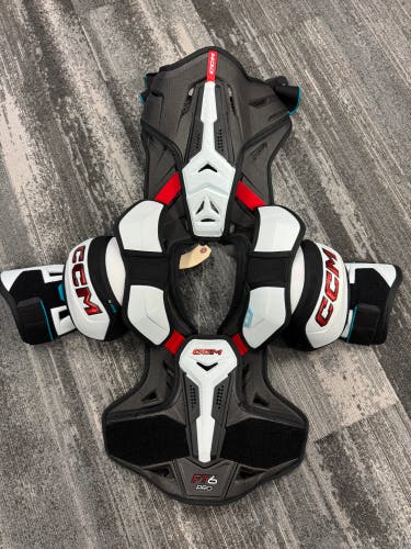 Large Junior CCM Jetspeed FT6 Pro Shoulder Pads (Used)