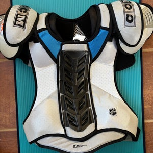 Large Senior CCM Vector Shoulder Pads (New)