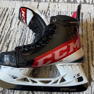 2024 CCM JetSpeed FT4 Pro Hockey Skates Wide Width 7 (Used)