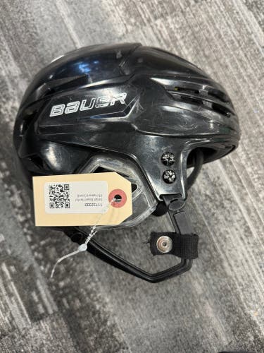 Small Bauer Re-Akt 95 Helmet (Used)