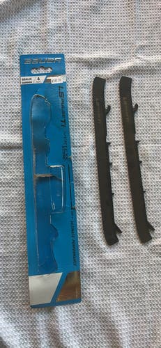 Bauer LS PULSE Ti Goalie 254 mm like new