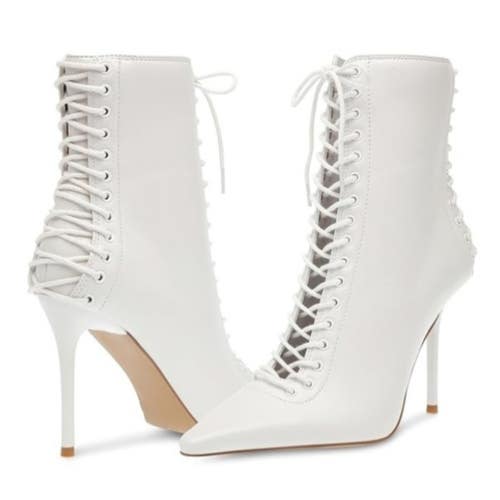 Steve Madden Allnight Boots Women's US 7 White Leather Pointed Toe Bootie TZP469