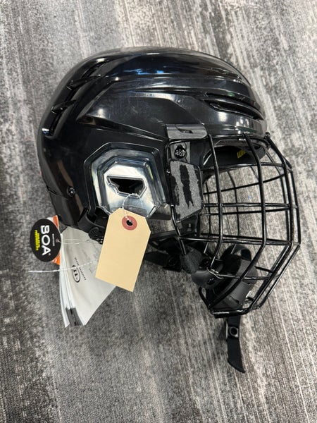 Black Medium Warrior Alpha One Pro Helmet (Used)