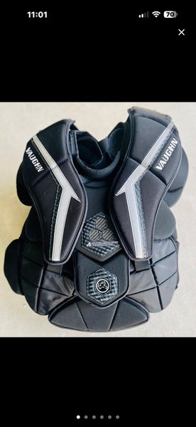 Medium Vaughn VE8 Sr Pro Carbon Goalie Chest Protector