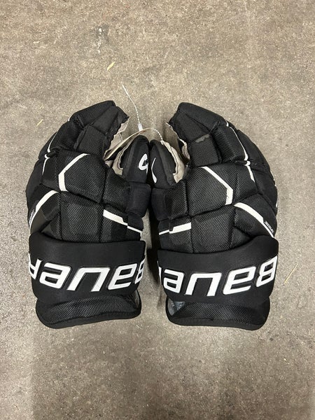 15” Bauer Supreme Mach Gloves