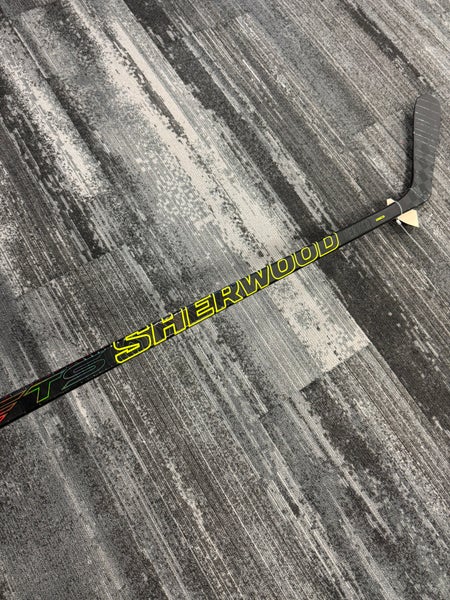 Junior Sher-Wood Rekker Hockey Stick Left Hand (Used)