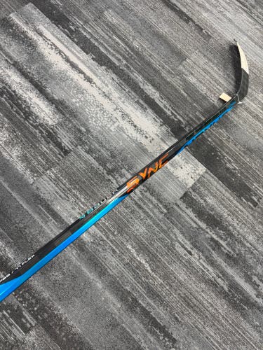 Senior Bauer Nexus Sync Hockey Stick Right Handed (Used)